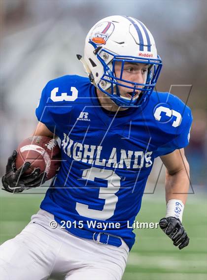 Thumbnail 1 in Pulaski County @ Highlands (KHSAA 5A Semifinal) photogallery.