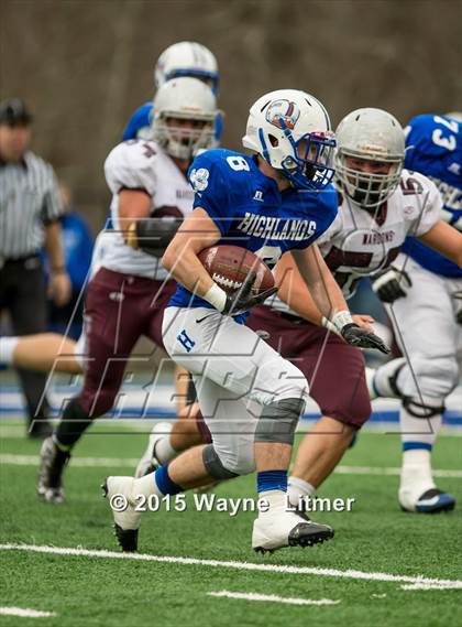 Thumbnail 1 in Pulaski County @ Highlands (KHSAA 5A Semifinal) photogallery.