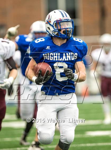 Thumbnail 3 in Pulaski County @ Highlands (KHSAA 5A Semifinal) photogallery.