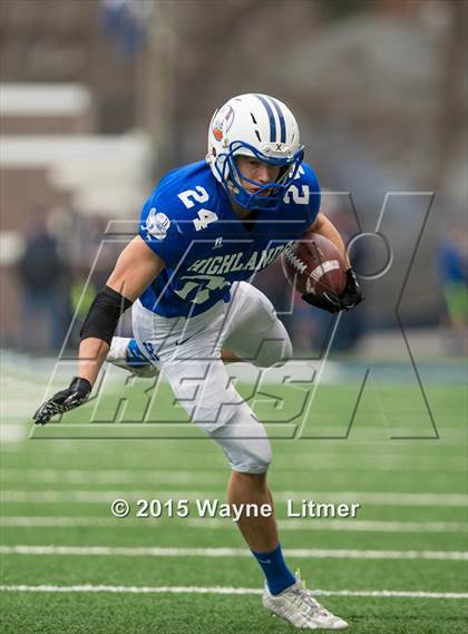 Thumbnail 3 in Pulaski County @ Highlands (KHSAA 5A Semifinal) photogallery.