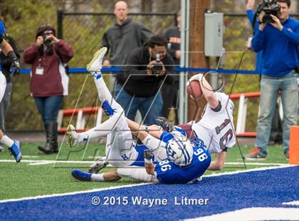 Thumbnail 1 in Pulaski County @ Highlands (KHSAA 5A Semifinal) photogallery.