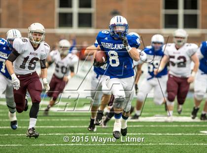 Thumbnail 1 in Pulaski County @ Highlands (KHSAA 5A Semifinal) photogallery.