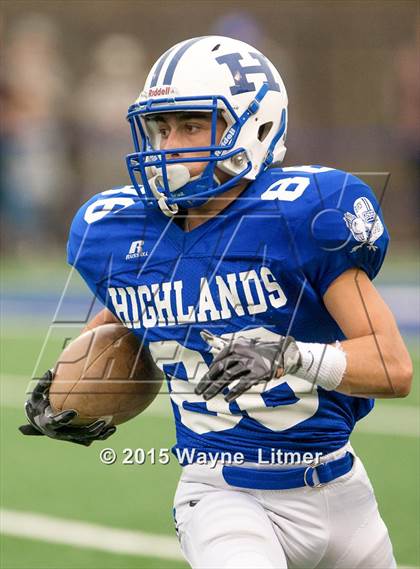 Thumbnail 3 in Pulaski County @ Highlands (KHSAA 5A Semifinal) photogallery.