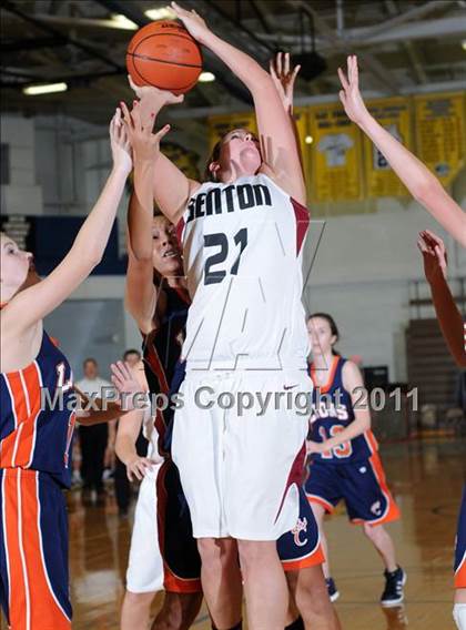 Thumbnail 3 in Benton vs Carterville (Marion Lady Wildcat Invitational) photogallery.