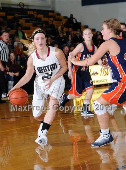 Thumbnail 3 in Benton vs Carterville (Marion Lady Wildcat Invitational) photogallery.
