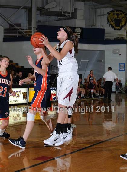 Thumbnail 2 in Benton vs Carterville (Marion Lady Wildcat Invitational) photogallery.
