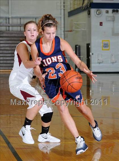 Thumbnail 2 in Benton vs Carterville (Marion Lady Wildcat Invitational) photogallery.