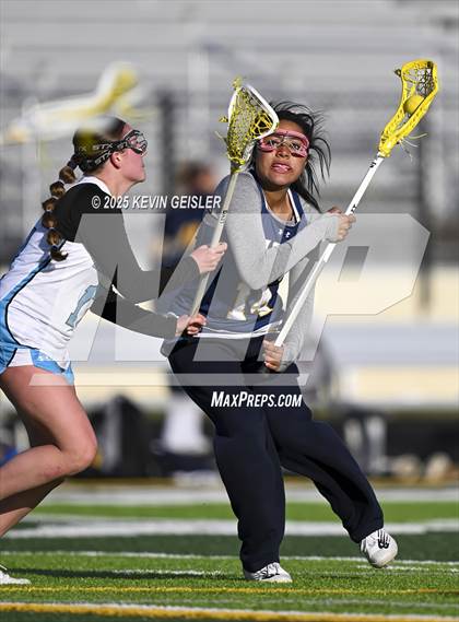 Thumbnail 2 in University School of Milwaukee @ Kenosha Storm JV photogallery.