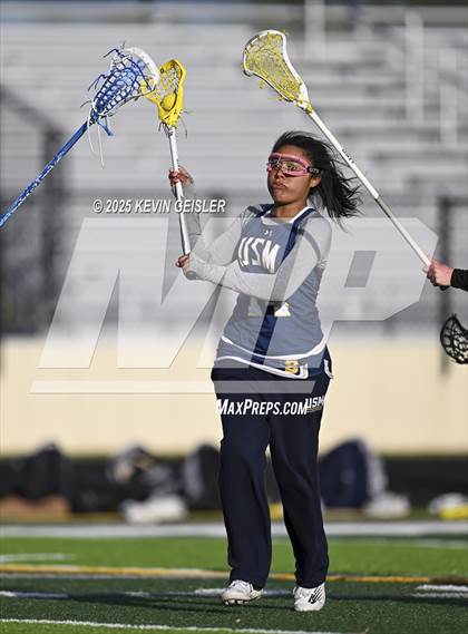 Thumbnail 3 in University School of Milwaukee @ Kenosha Storm JV photogallery.