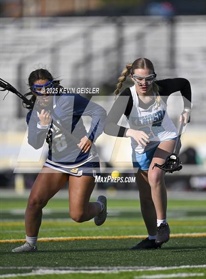 Thumbnail 2 in University School of Milwaukee @ Kenosha Storm JV photogallery.