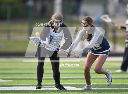 Thumbnail 3 in University School of Milwaukee @ Kenosha Storm JV photogallery.