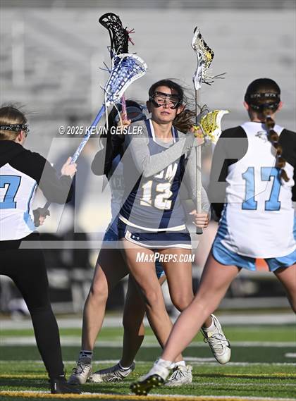 Thumbnail 2 in University School of Milwaukee @ Kenosha Storm JV photogallery.