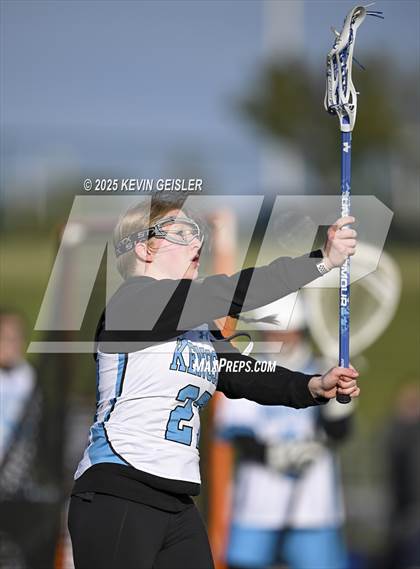 Thumbnail 3 in University School of Milwaukee @ Kenosha Storm JV photogallery.