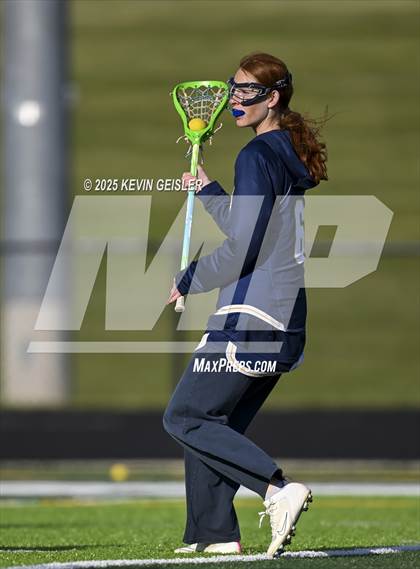 Thumbnail 2 in University School of Milwaukee @ Kenosha Storm JV photogallery.