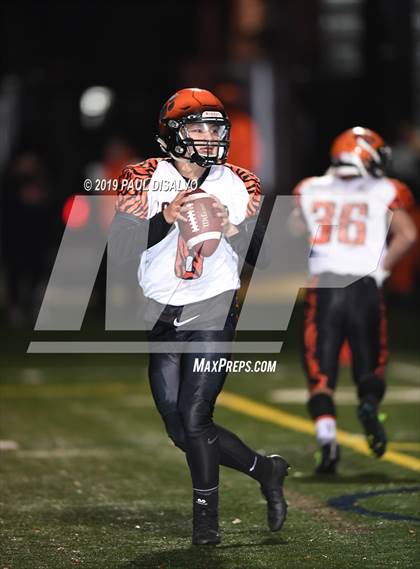 Thumbnail 2 in Lakewood @ ThunderRidge (CHSAA 5a 1st Round) photogallery.