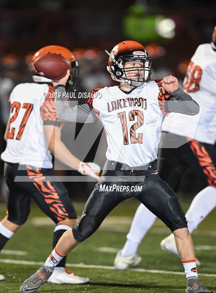Thumbnail 2 in Lakewood @ ThunderRidge (CHSAA 5a 1st Round) photogallery.