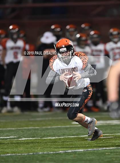Thumbnail 1 in Lakewood @ ThunderRidge (CHSAA 5a 1st Round) photogallery.