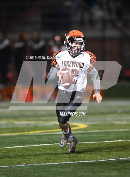 Thumbnail 2 in Lakewood @ ThunderRidge (CHSAA 5a 1st Round) photogallery.