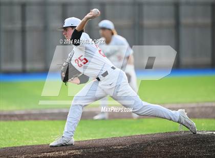 Thumbnail 1 in Atascocita vs. Clear Creek (UIL Baseball 6A Region 3 Area) photogallery.