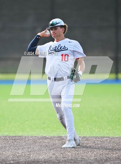 Thumbnail 2 in Atascocita vs. Clear Creek (UIL Baseball 6A Region 3 Area) photogallery.