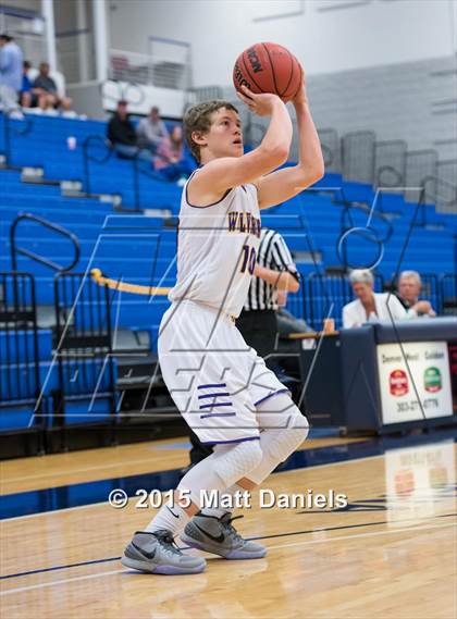 Thumbnail 2 in Bayfield vs. Alamosa (CHSAA 3A Consolation) photogallery.