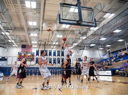 Thumbnail 2 in Bayfield vs. Alamosa (CHSAA 3A Consolation) photogallery.