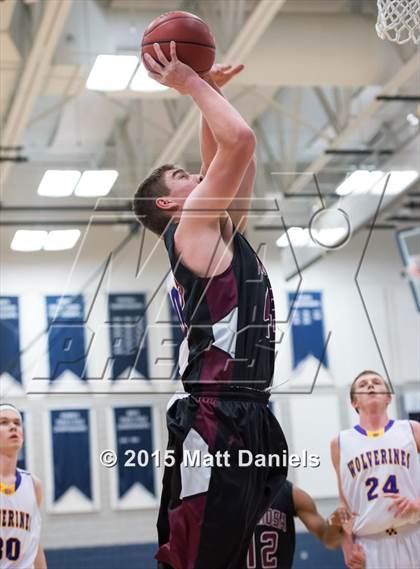 Thumbnail 1 in Bayfield vs. Alamosa (CHSAA 3A Consolation) photogallery.