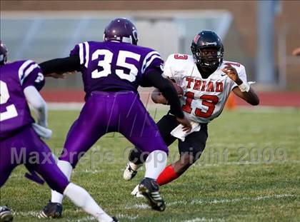 Thumbnail 3 in Triad @ Collinsville photogallery.