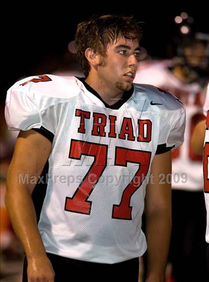 Thumbnail 3 in Triad @ Collinsville photogallery.