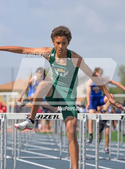 Thumbnail 1 in Roosevelt Invitational photogallery.
