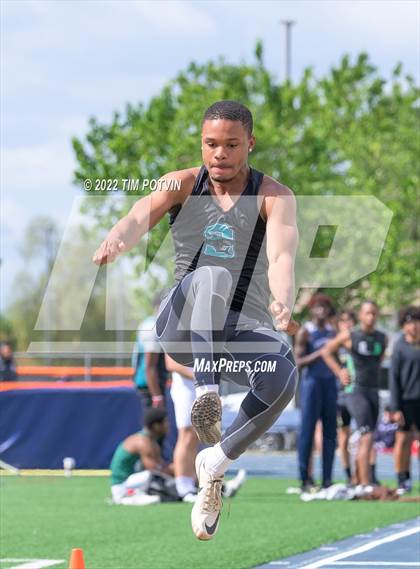 Thumbnail 3 in Roosevelt Invitational photogallery.