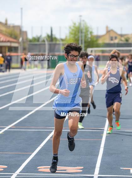Thumbnail 1 in Roosevelt Invitational photogallery.