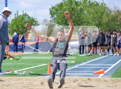 Thumbnail 2 in Roosevelt Invitational photogallery.
