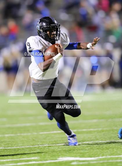 Thumbnail 3 in Byron Nelson @ Guyer (UIL 6A Bi-District Playoff) photogallery.