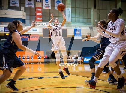 Thumbnail 2 in Wagner vs. O'Connor (UIL 6A Bi-District) photogallery.