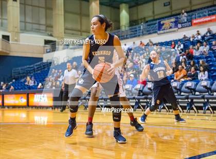Thumbnail 2 in Wagner vs. O'Connor (UIL 6A Bi-District) photogallery.