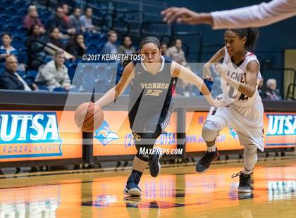 Thumbnail 1 in Wagner vs. O'Connor (UIL 6A Bi-District) photogallery.