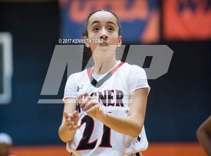 Thumbnail 2 in Wagner vs. O'Connor (UIL 6A Bi-District) photogallery.