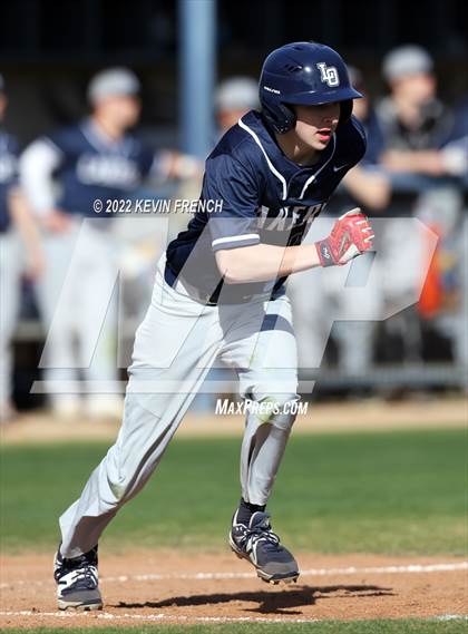 Thumbnail 1 in Fayetteville vs Lake Oswego (Coach Bob National Invitational) photogallery.