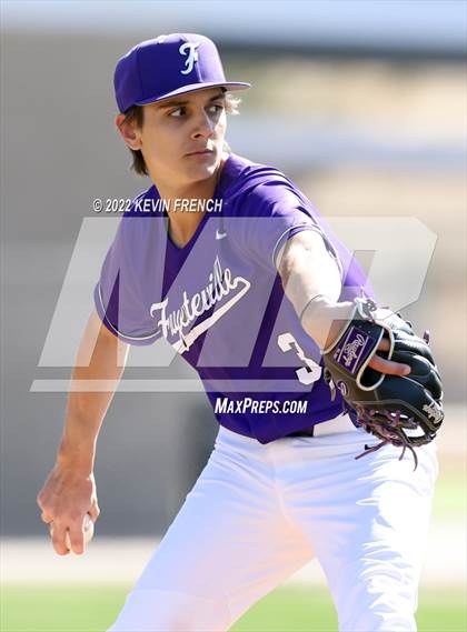 Thumbnail 3 in Fayetteville vs Lake Oswego (Coach Bob National Invitational) photogallery.