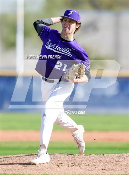 Thumbnail 1 in Fayetteville vs Lake Oswego (Coach Bob National Invitational) photogallery.