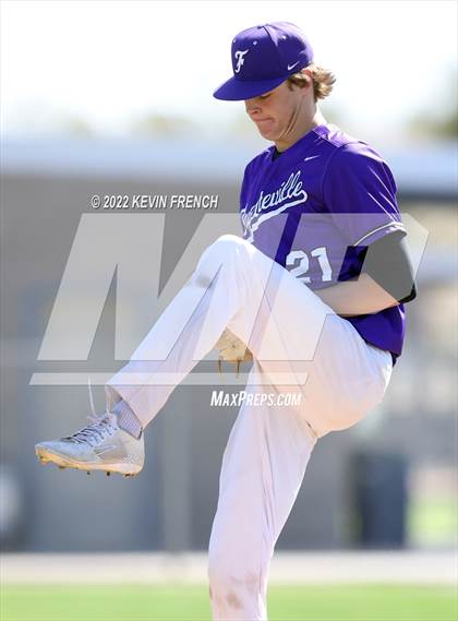 Thumbnail 3 in Fayetteville vs Lake Oswego (Coach Bob National Invitational) photogallery.