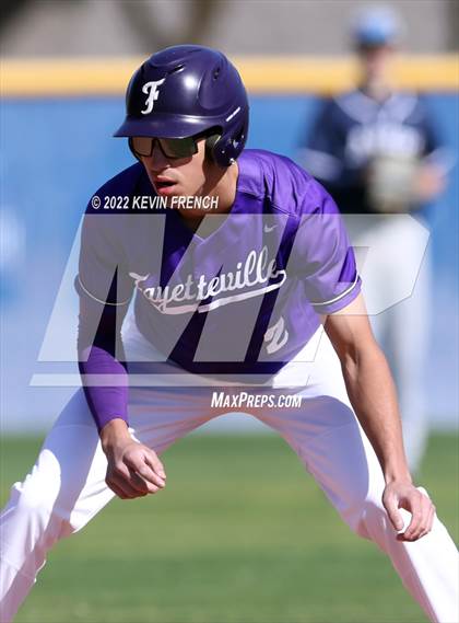 Thumbnail 1 in Fayetteville vs Lake Oswego (Coach Bob National Invitational) photogallery.