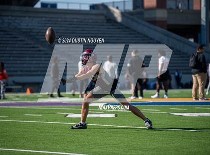 Thumbnail 2 in A&M Consolidated vs. La Porte (UIL Football 5A D1 Region III Semifinal) photogallery.
