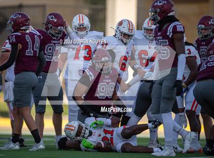 Thumbnail 1 in A&M Consolidated vs. La Porte (UIL Football 5A D1 Region III Semifinal) photogallery.
