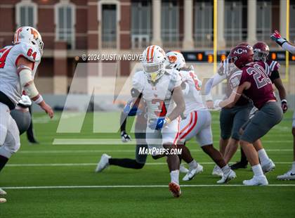 Thumbnail 2 in A&M Consolidated vs. La Porte (UIL Football 5A D1 Region III Semifinal) photogallery.