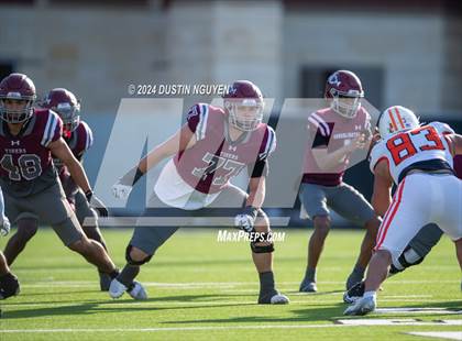 Thumbnail 2 in A&M Consolidated vs. La Porte (UIL Football 5A D1 Region III Semifinal) photogallery.