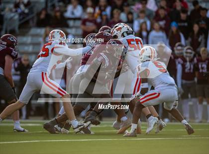 Thumbnail 1 in A&M Consolidated vs. La Porte (UIL Football 5A D1 Region III Semifinal) photogallery.