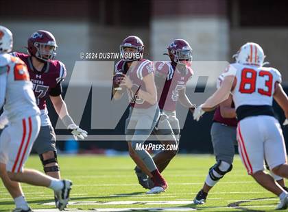 Thumbnail 3 in A&M Consolidated vs. La Porte (UIL Football 5A D1 Region III Semifinal) photogallery.