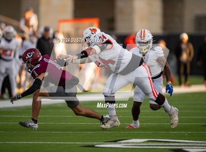 Thumbnail 2 in A&M Consolidated vs. La Porte (UIL Football 5A D1 Region III Semifinal) photogallery.